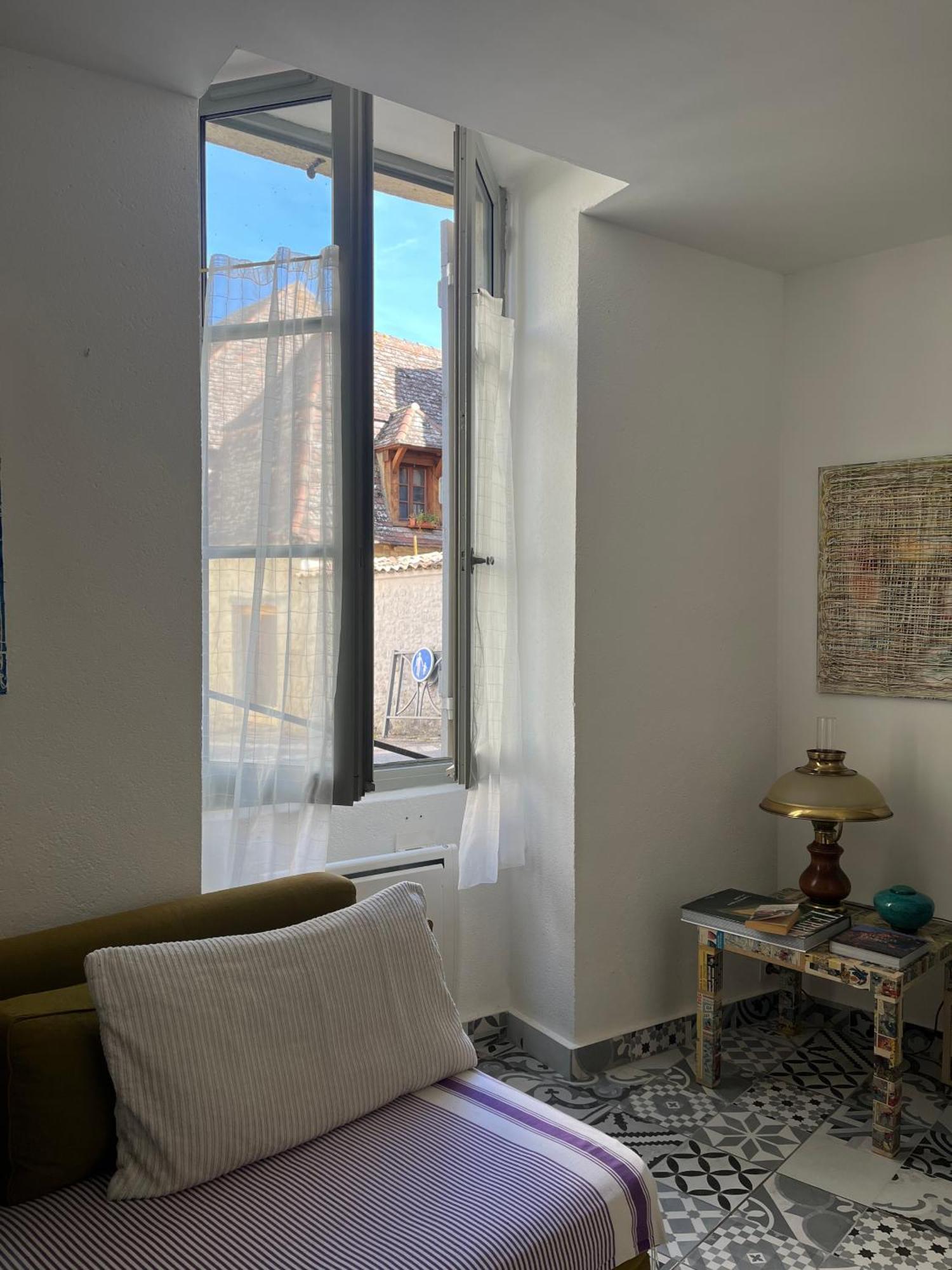 Chambre Paisible Dans Une Ancienne Batisse Renovee Issigeac ภายนอก รูปภาพ